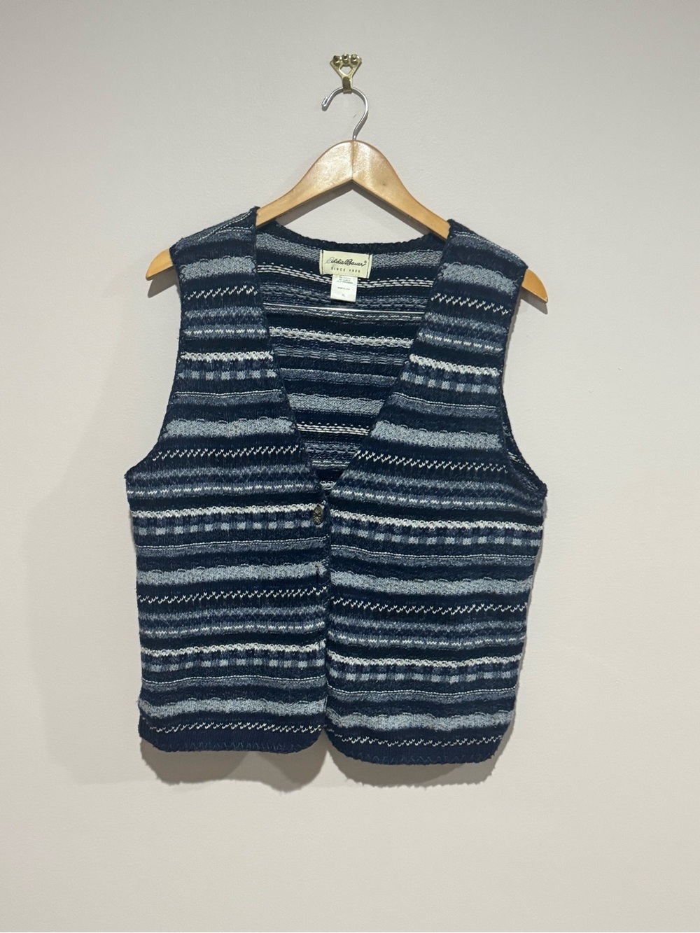 vintage Eddie Bauer blue sweater vest XL